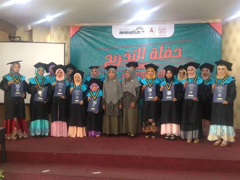 Lulus Madrasah Jangan Lupakan Muhammadiyah