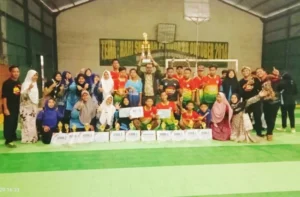 Permuba Baureno Boyong 13 Piala MBE Award