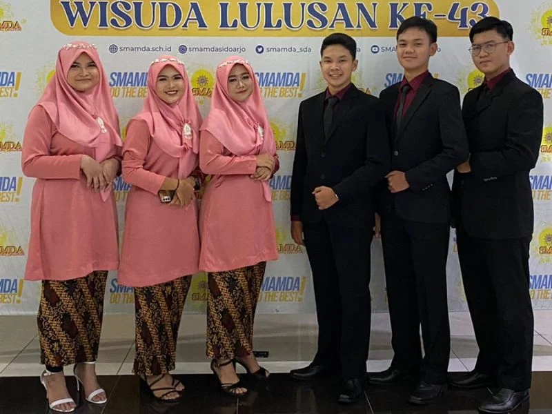 MC Lima Bahasa, Bikin Heboh Wisuda Smamda