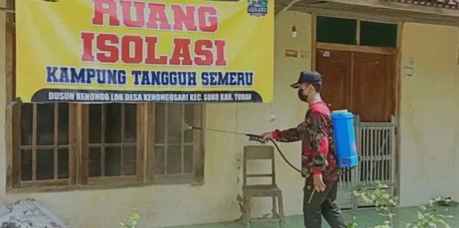 27 Warga Terpapar, MCCC Tuban Sterilisasi Desa Kenongosari