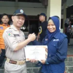 Bantu Daerah Kekeringan, MDMC Jepara Dapat Penghargaan Bupati