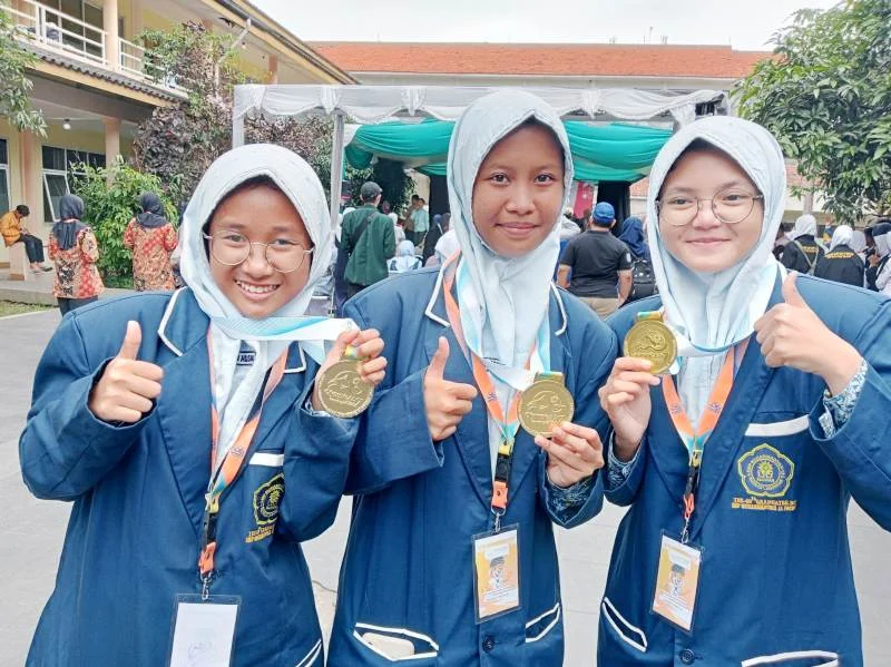 Pemenang MFQ Olympicad, Tim SMPM 12 Paciran Dapat Emas