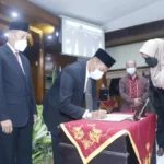 Melantik para Wakil Dekan Baru, Ini Pesan Rektor UMM