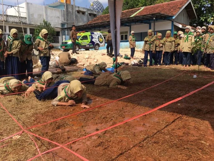 Siswa Mimsix Sekapuk Ikuti Perkemahan Gabungan Kemahiran