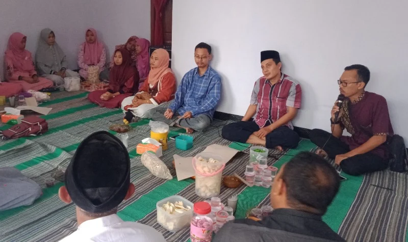 Silaturahim Melapangkan Rezeki dan Panjang Umur, Ini Penjelasannya