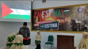 MIM 1 Kota Probolinggo Donasi Kemanusiaan dan Shalat Ghaib