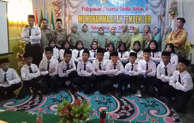 Kenangan Prestasi saat Lulus MIM Tempeh Lor