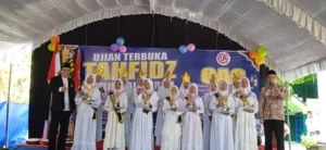 MIM Dermosari Trenggalek Ujian Terbuka Tahfidh dan Tarjimul Al-Quran