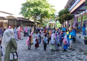 Mencari Harta Karun di MIM 1 Pare