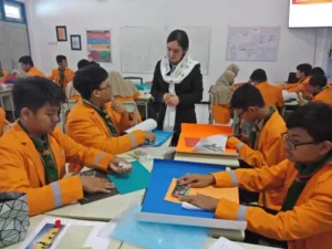 Belajar Bahasa Inggris dari Guru Asing, Beginilah Hasilnya