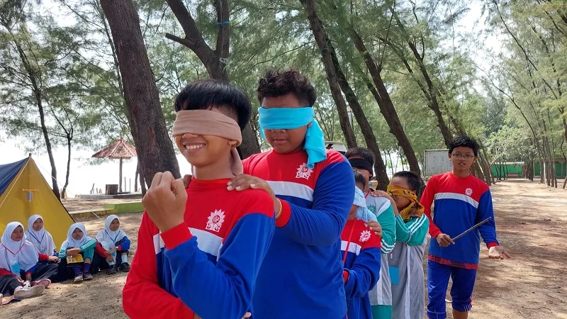 IPM MTsM 10 Mojopetung Adakan LDKS Outdoor