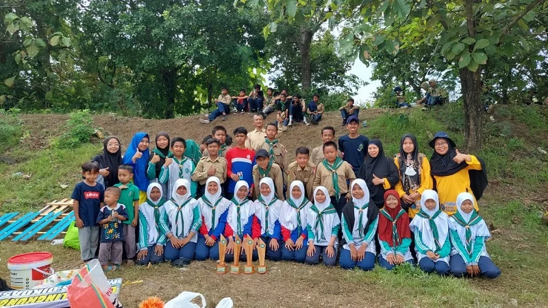 MTs M10 Mojopetung Raih Juara Ini di Perkemahan HW Gresik