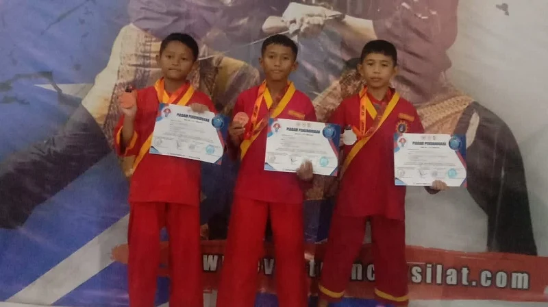 Siswa MIM 2 Bojonegoro Juara Pencak Silat