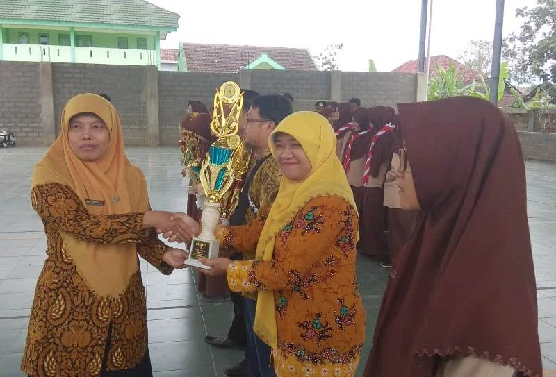 Siswa Muhammadiyah Pacitan Juarai Empat Kompetisi Sains