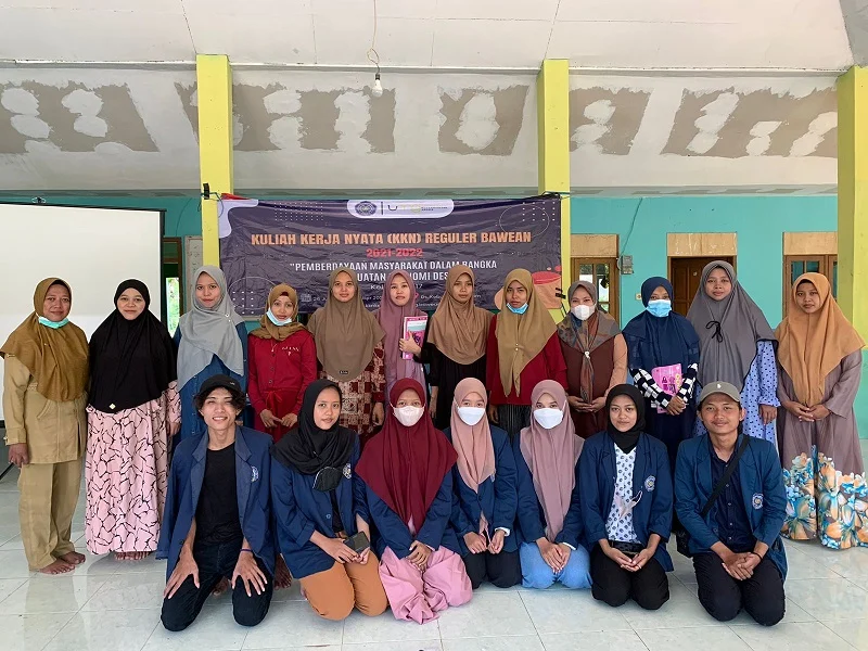 Mahasiswa UMG Sosialisasi Gizi pada Ibu Hamil di Bawean