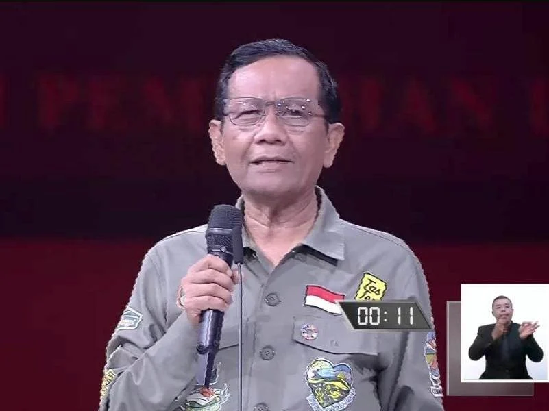 Mahfud MD Sebut Aparat Banyak Akal Abaikan Aturan