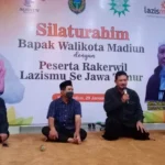 Diundang Wali Kota, Peserta Rakerwil Lazismu Lihat Merlion dan Kakbah di Madiun