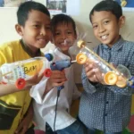 Horeeee! Mobil dari Botol Itu Akhirnya Melesat Balapan