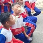 Lomba Makan Kerupuk Beregu, Makin Asyik dan Seru