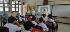 Bikin Kerajinan Ecobrik, P5 Mamsa Hadirkan PCNA Sidayu