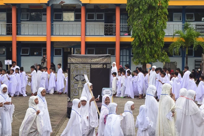 MI Mudipat Wotan Gelar Manasik Haji