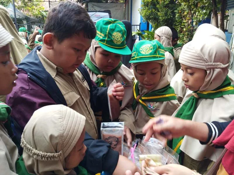 Belajar Entrepreneurship, Sekolah Ini Adakan Business Day