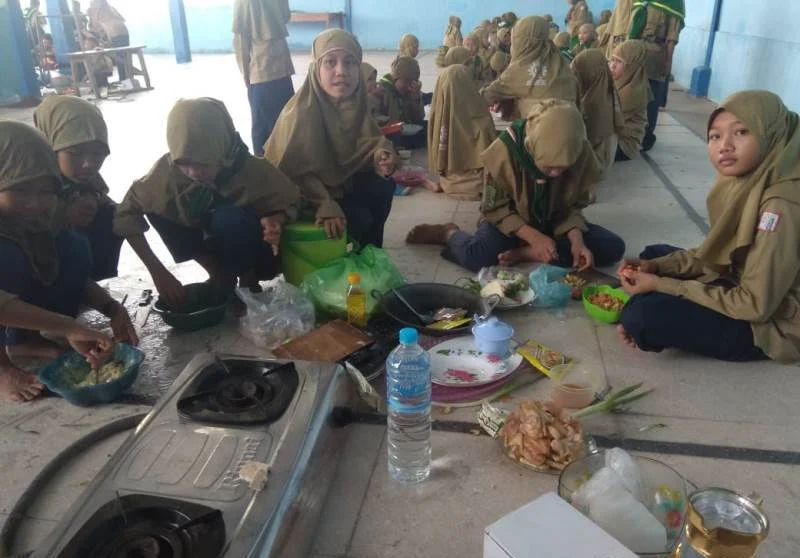 Cooking Day Menjadikan Para Siswa Gemar Memasak