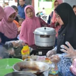 Atasi Anak Tumbuh Lambat, Ibu-Ibu Diajari Masak Menu Inovatif Ini