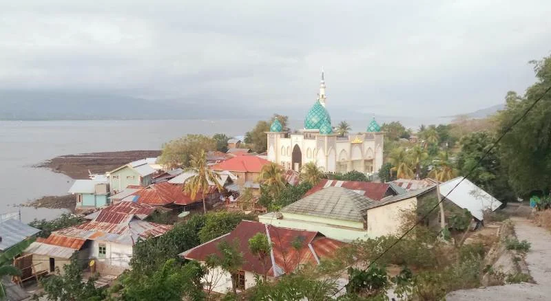 Desa Lohayong Punya Masjid Terindah di Flores