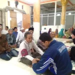 Setelah Minum Susu dan Sarapan Soto, Jamaah Masjid Langsung Periksa Kesehatan