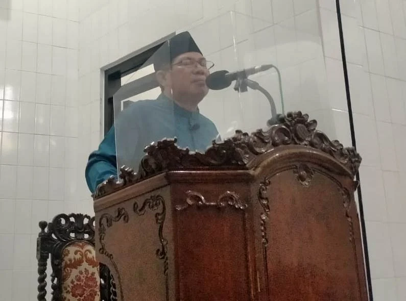Shalat Gerhana Bulan di Masjid At Taubah Ada Dua Hikmah