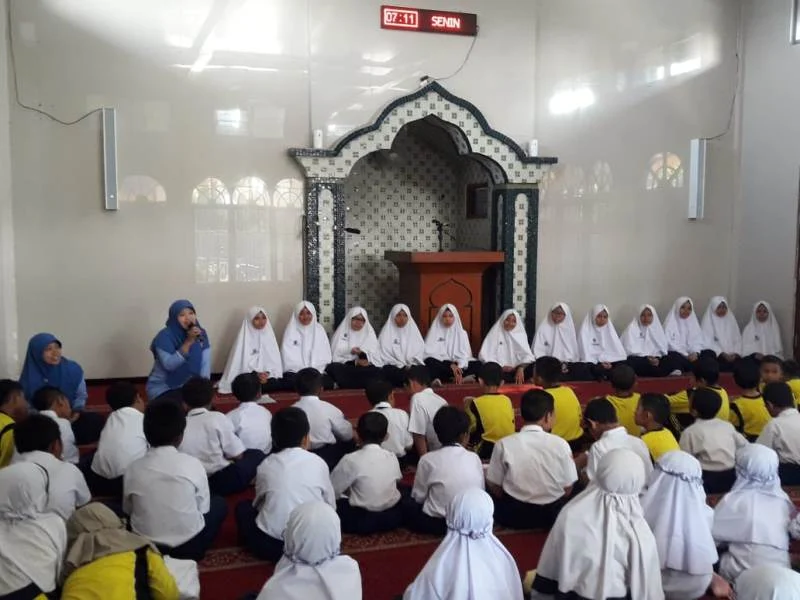 Menguji Kemampuan Dakwah, Santri Ini Dapat Tugas Mengajar di Madrasah