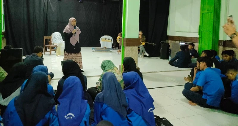 Ketua LSBO Gresik Buka Matig Week Art