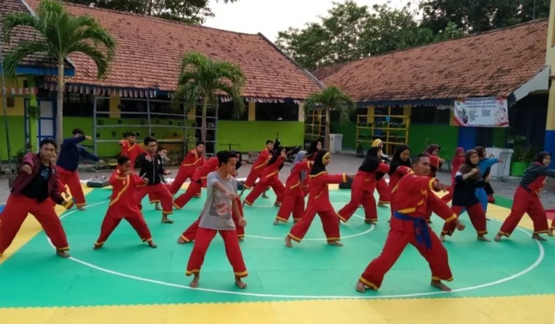 Dapat Matras Baru, Latihan Silat Tapak Suci Ini Makin Mantap Hadapi Bupati Cup