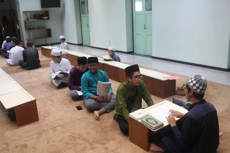 Melihat Minoritas Islam di Singapura, Membina Generasi Tahfidh di Masjid Kuno Ini