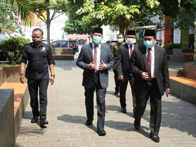 Kolaborasi dengan Universitas Asing Dianjurkan Menko PMK