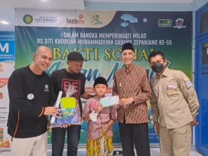 Milad Ke-55 RS Siti Khodijah Menggelar Khitan Masal dan Bakti Sosial
