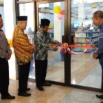 Minimarket Surya Dibuka PCM Sooko dengan Jual Saham