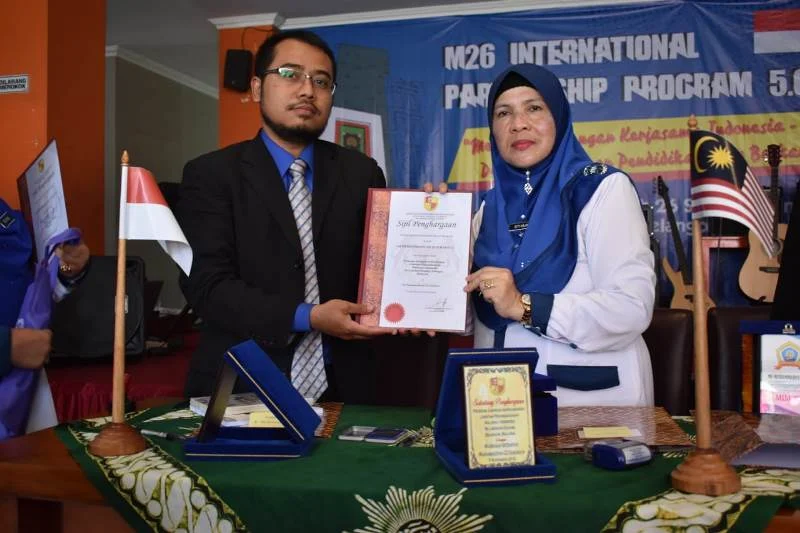 Perguruan Muhammadiyah Kerja Sama dengan Sekolah Selangor Bidang Teknologi dan Budaya