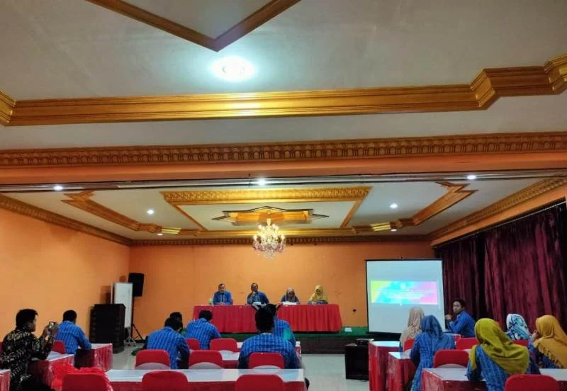 MTs Muda Raker sambil Refreshing di Sarangan