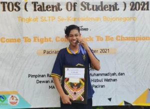 Siswa Madrasah Ini Akhirnya Rebut Juara Bulutangkis