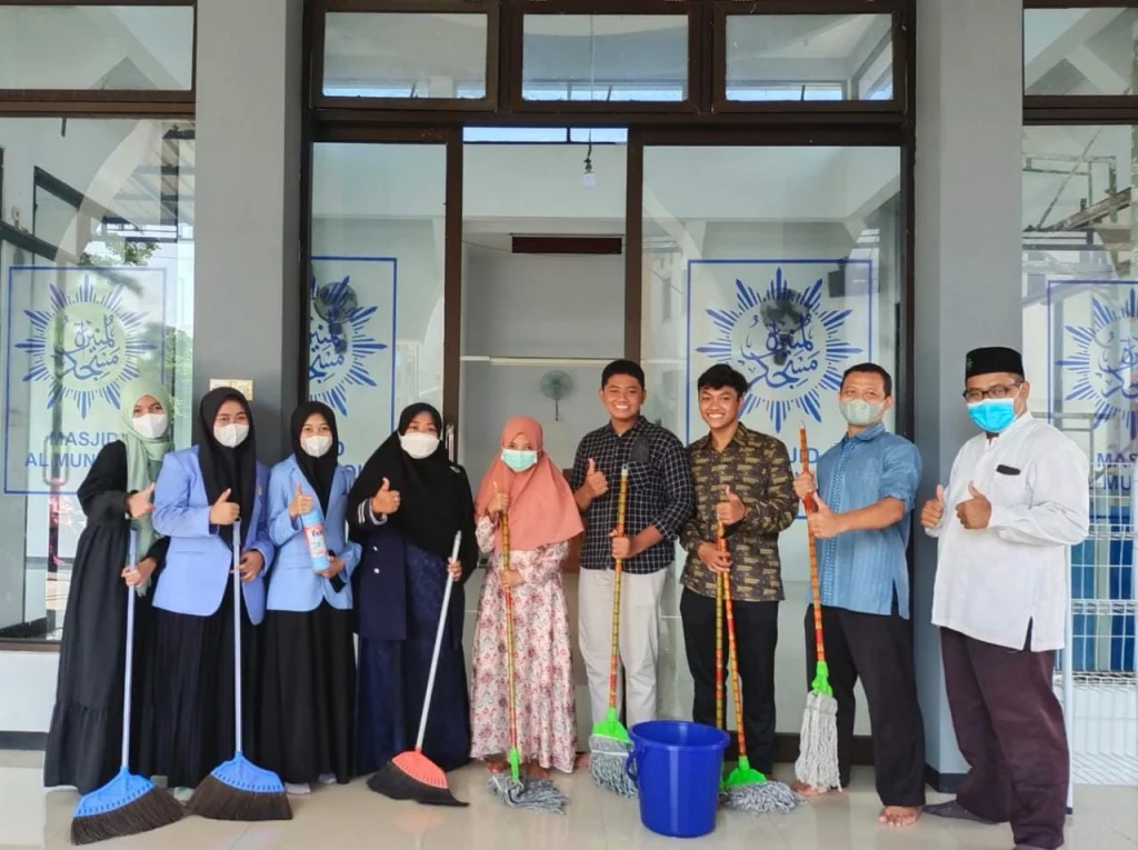 Mubaligh Muda Smamda Gelar COM