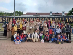 Mesin Bus Berasap di Jalan Tol, Kontingen ME Award Langsung Dievakuasi