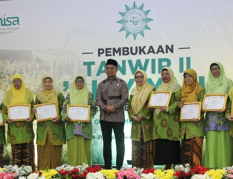 Kelakar Menteri Muhadjir soal Teori Wuwu yang Diterapkan Aisyiyah