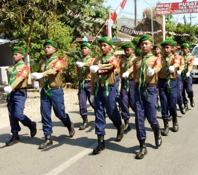 Dengan Seragam HW dan Sepatu Lars, Regu Ini Juara Umum Gerak Jalan Kemerdekaan