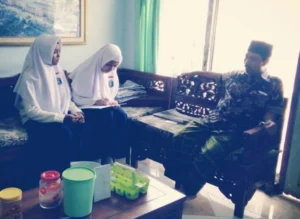 Demi Menerbitkan Buletin Sekolah, Jurnalis ABG Ini Blusukan ke Pasar dan Wawancara dengan Tokoh