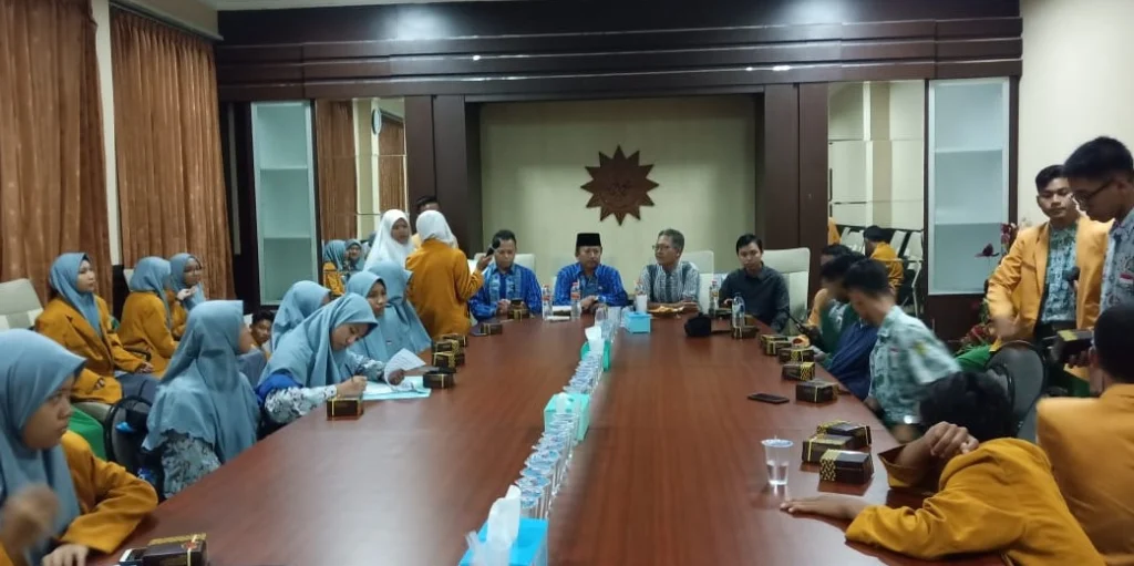 Proses Menjadi Mujahid Pena Layaknya Belajar Naik Sepeda