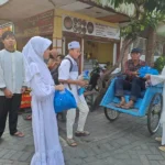 Baitul Arqam SD Muhlas Bagikan 104 Paket Sembako