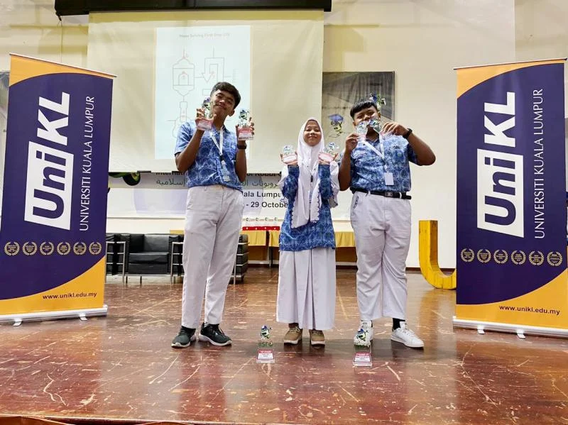 Siswa MTs Mulimas Raih Lima Juara di Robotik IISRO