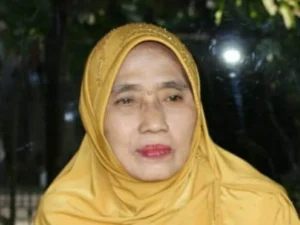 Muslichah, Menerjang Banjir demi Berdakwah